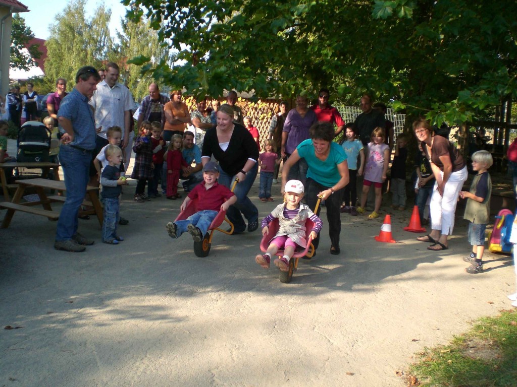 Kindergarten St. Martin: „Rund um den Apfel“