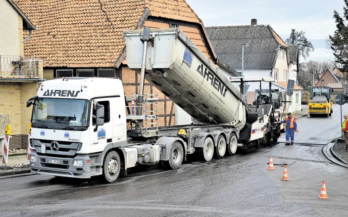 strassenarbeiten hauptstrasse