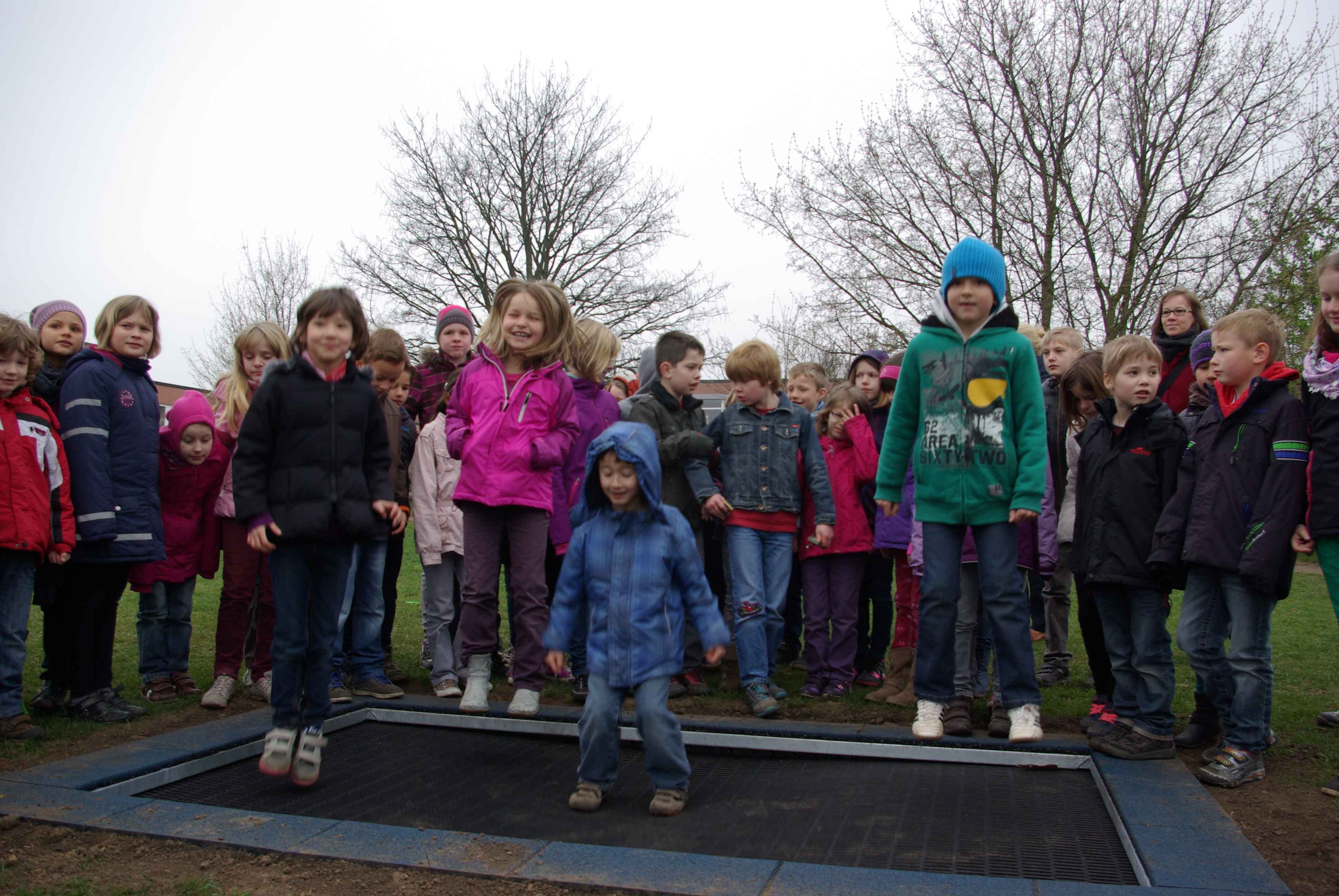 einweihung trampolin