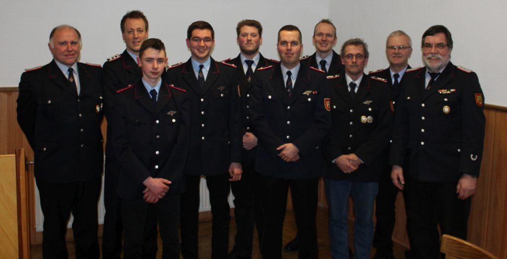 JHV der Freiwilligen Feuerwehr stand im Zeichen der Neuwahlen und Ehrungen