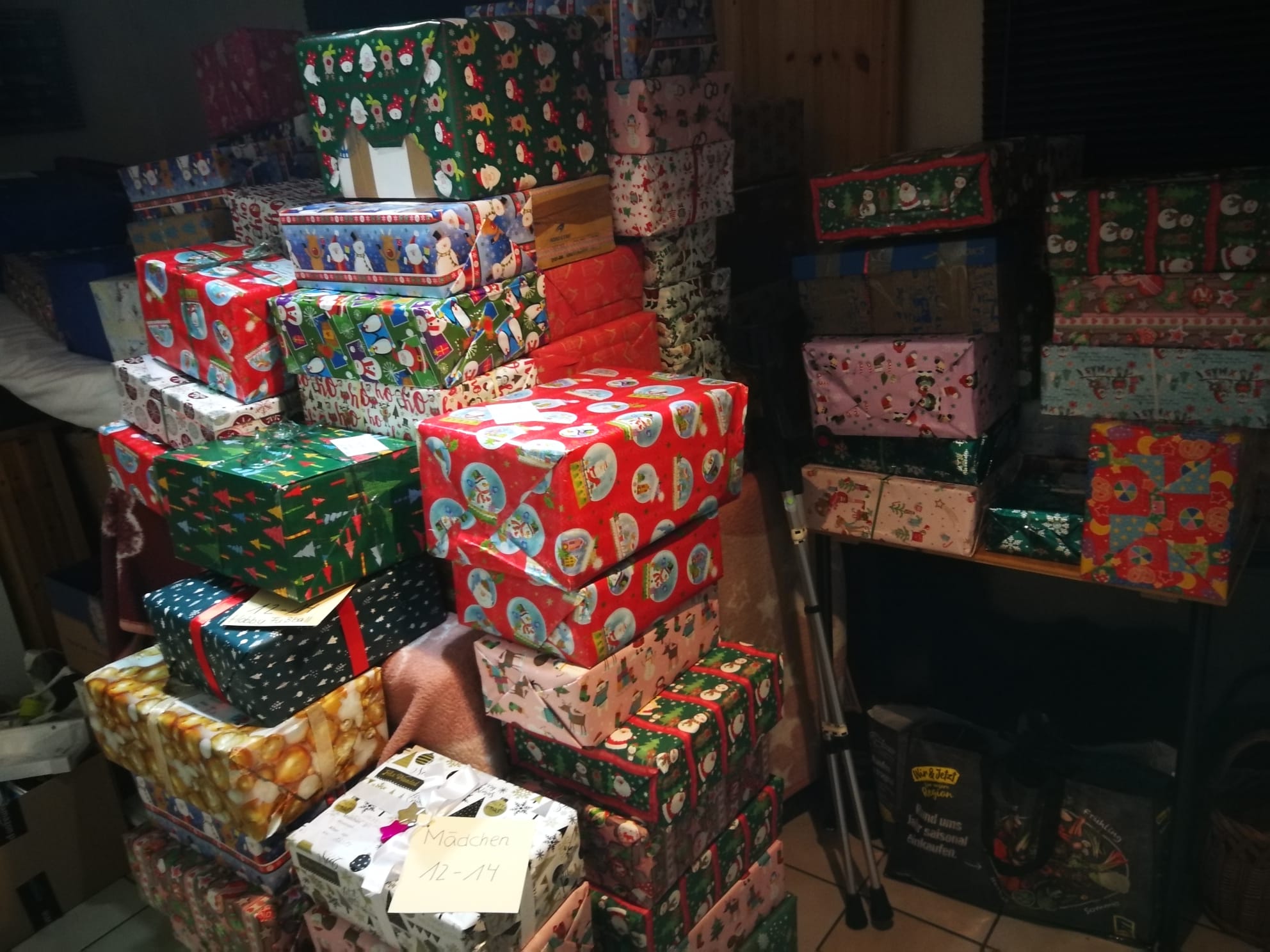 Weihnachten im Karton – überwältigende Hilfsbereitschaft!