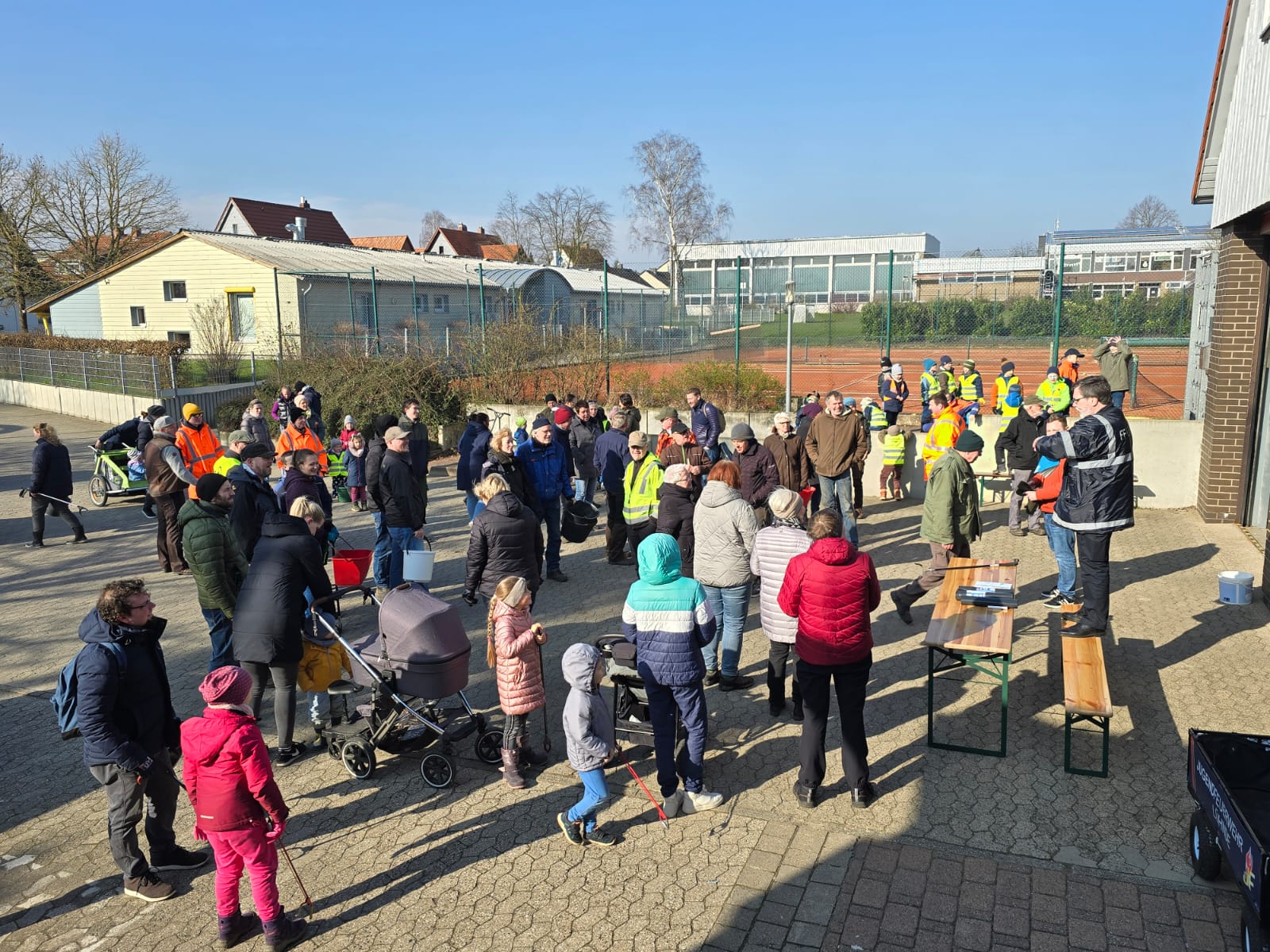 Über 60 Teilnehmer und eine saubere Umwelt: Müllsammelaktion in Lühnde ein voller Erfolg