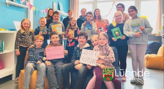 Förderverein der Grundschule Lühnde renoviert Schulbücherei – Eröffnung am 9. Mai beim Frühlingsfest: Schulbücherei der Grundschule Lühnde erstrahlt in neuem Glanz